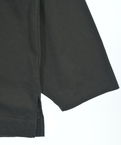 Sasquatchfabrix. เสื้อยืด/เสื้อท็อปส์