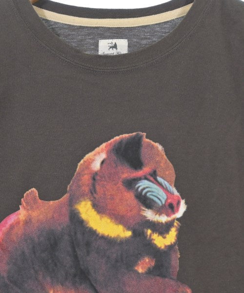 Sasquatchfabrix. เสื้อยืด/เสื้อท็อปส์