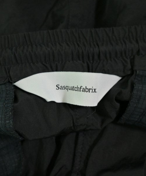 Sasquatchfabrix. กางเกงขาสั้น