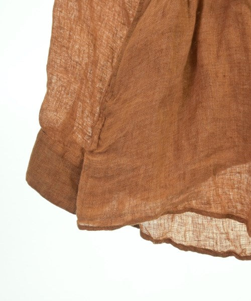 Sasquatchfabrix. เสื้อลำลอง