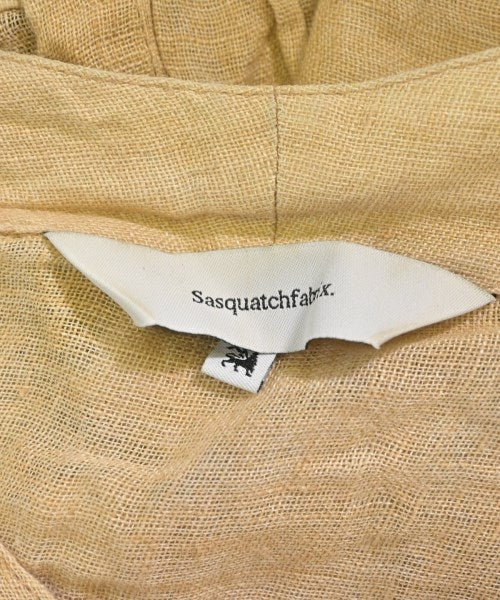 Sasquatchfabrix. เสื้อลำลอง