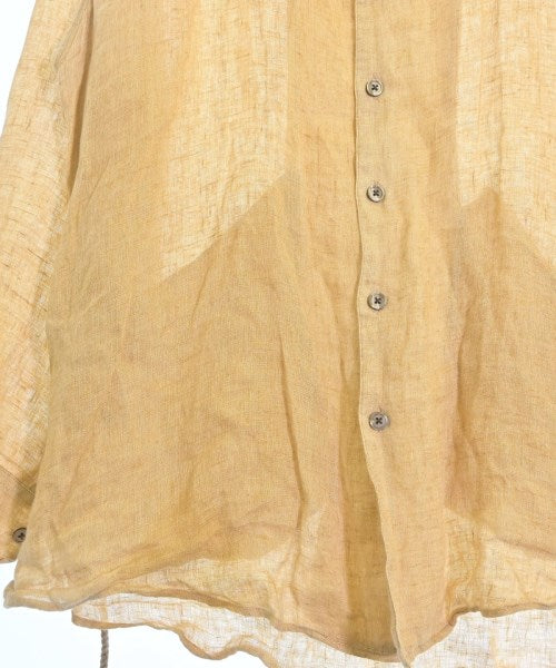 Sasquatchfabrix. เสื้อลำลอง