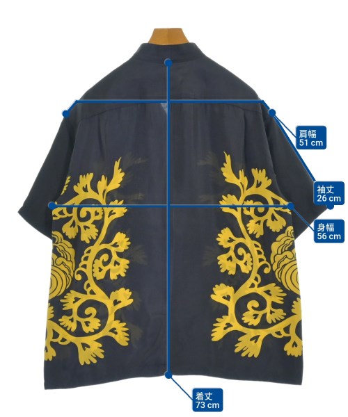 Sasquatchfabrix. เสื้อลำลอง