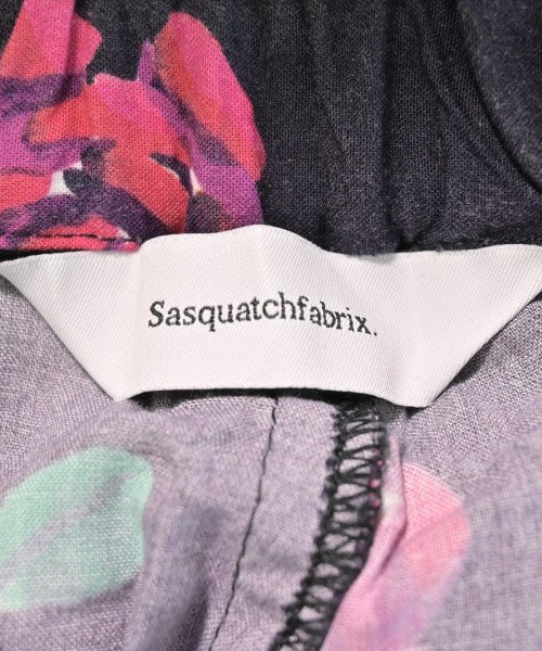 Sasquatchfabrix. กางเกง อื่น