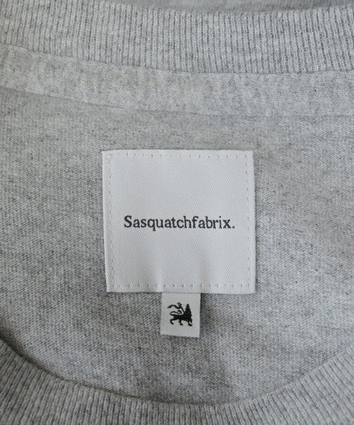 Sasquatchfabrix. เสื้อยืด/เสื้อท็อปส์