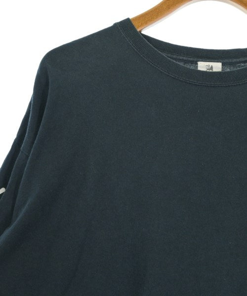 Sasquatchfabrix. เสื้อยืด/เสื้อท็อปส์