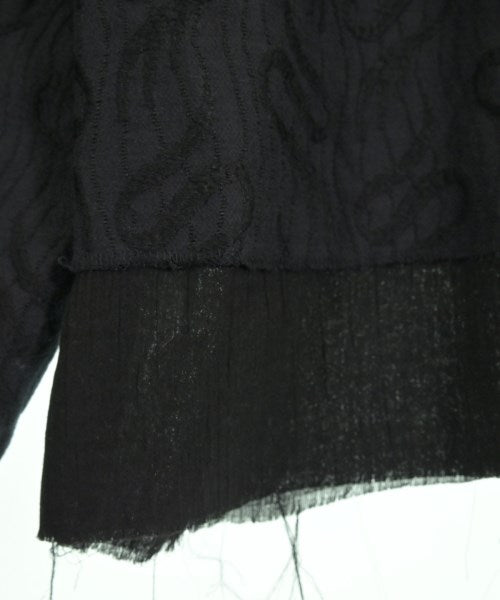 Sasquatchfabrix. เสื้อลำลอง