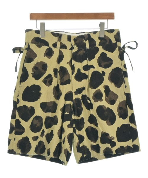 Sasquatchfabrix. กางเกงขาสั้น