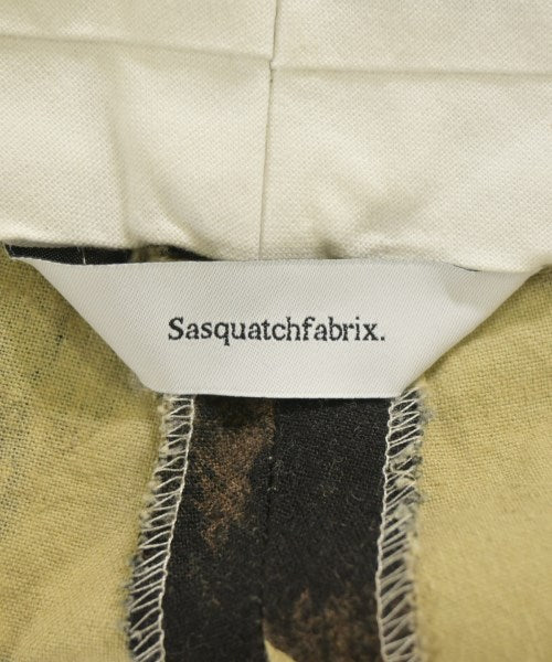 Sasquatchfabrix. กางเกงขาสั้น