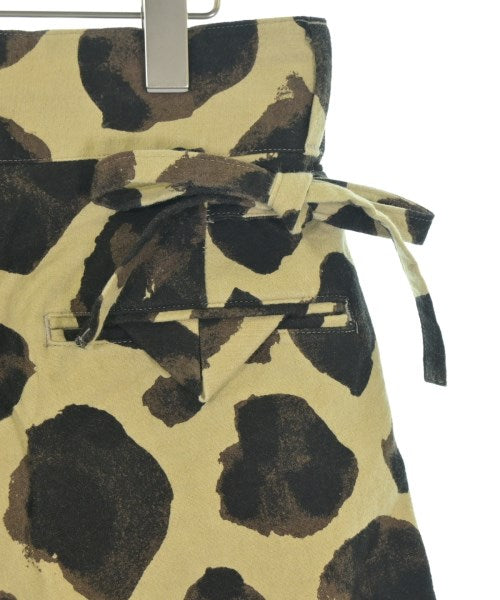 Sasquatchfabrix. กางเกงขาสั้น