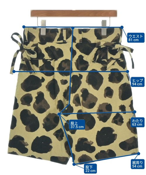 Sasquatchfabrix. กางเกงขาสั้น