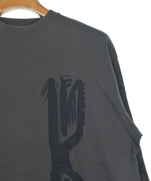 Sasquatchfabrix. เสื้อยืด/เสื้อท็อปส์