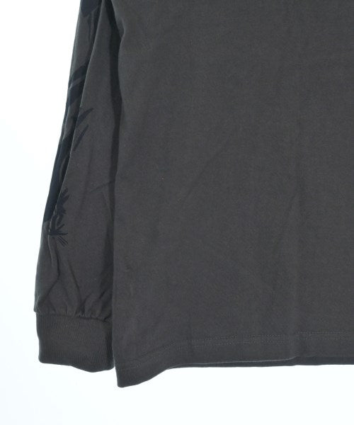 Sasquatchfabrix. เสื้อยืด/เสื้อท็อปส์