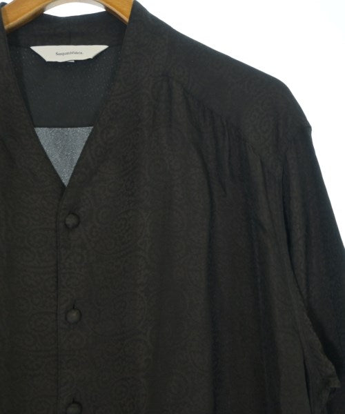 Sasquatchfabrix. เสื้อลำลอง