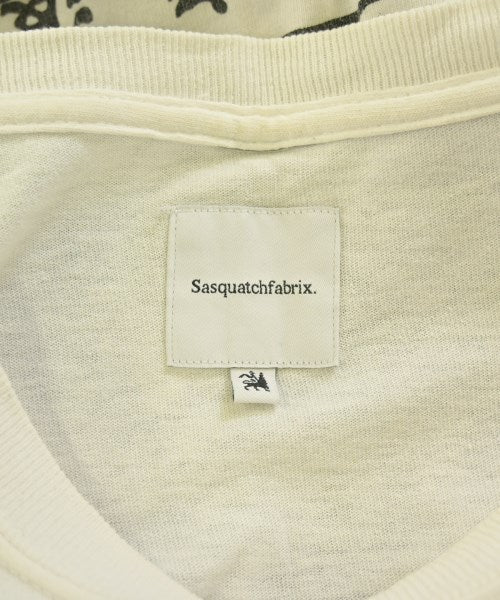 Sasquatchfabrix. เสื้อยืด/เสื้อท็อปส์