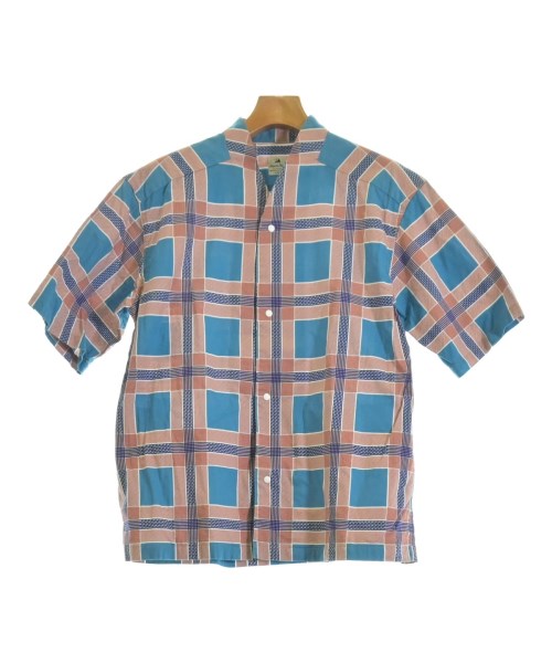 Sasquatchfabrix. เสื้อลำลอง