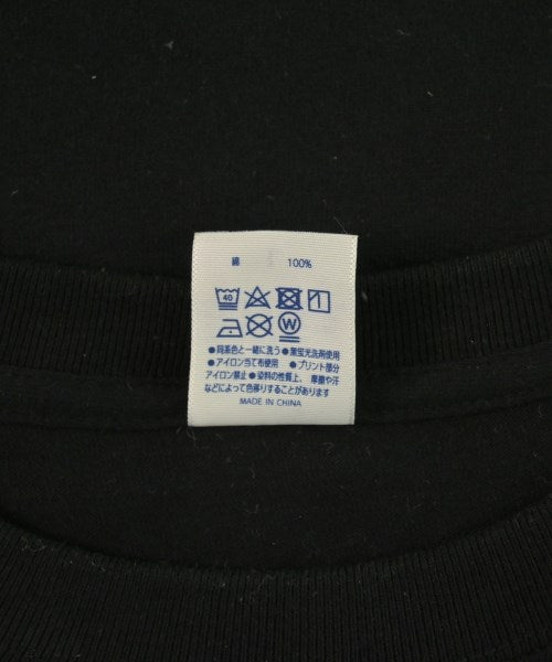 black means เสื้อยืด/เสื้อท็อปส์
