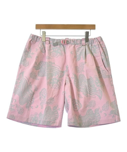 black means กางเกงขาสั้น