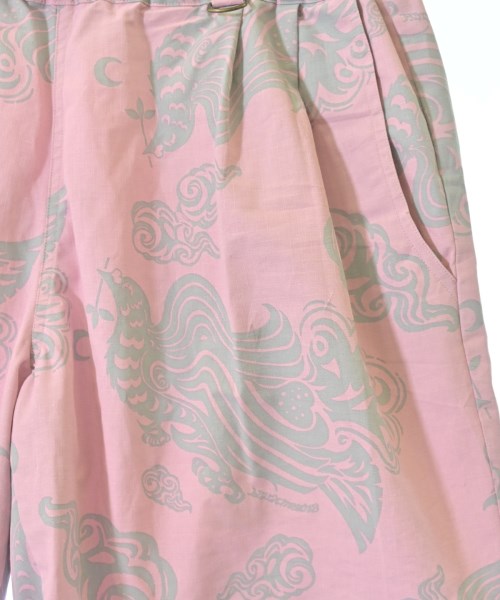 black means กางเกงขาสั้น