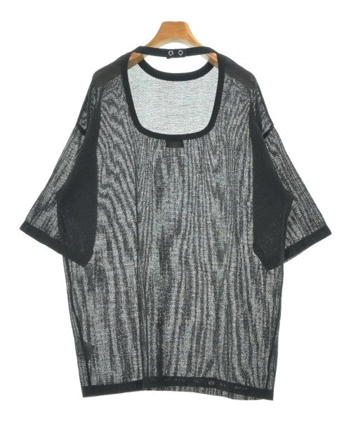RUMBLE RED เสื้อยืด/เสื้อท็อปส์