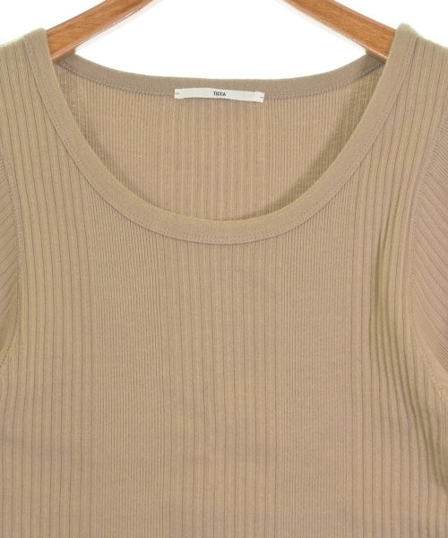 TICCA เสื้อยืด/เสื้อท็อปส์