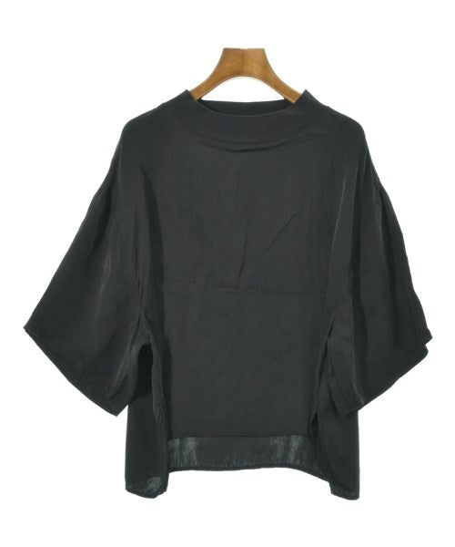 TICCA เสื้อสตรี