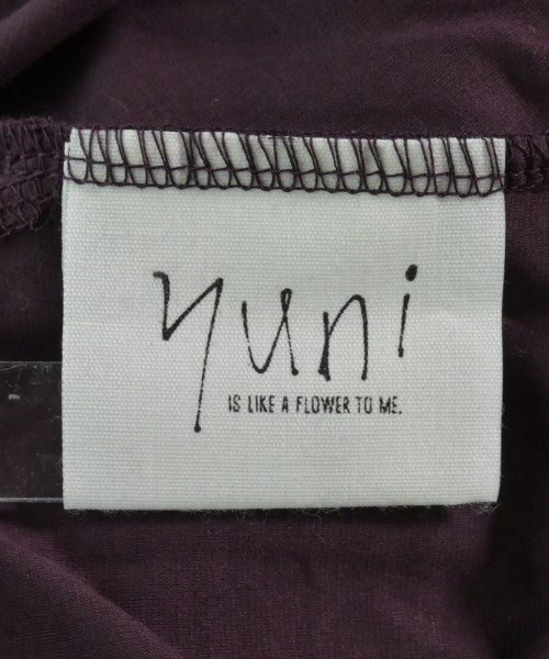 yuni เสื้อยืด/เสื้อท็อปส์