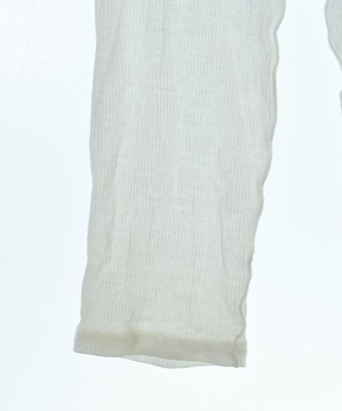 yuni เสื้อยืด/เสื้อท็อปส์