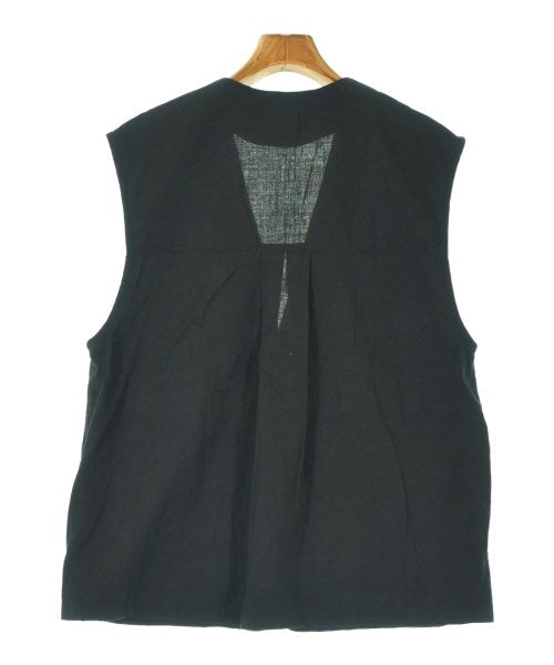 yuni เสื้อกั๊ก
