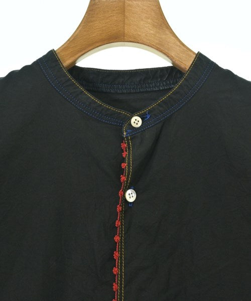 yuni เดรสที่เป็นเสื้อเชิ้ตตัวยาว