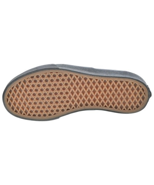 VAINL ARCHIVE รองเท้าผ้าใบ