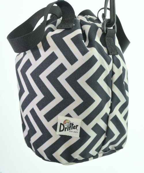 Drifter กระเป๋าถือขนาดใหญ่