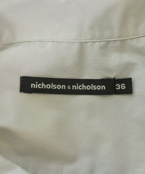 nicholson and nicholson เสื้อลำลอง
