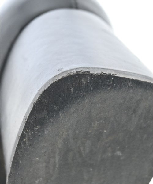 Luca Grossi รองเท้าส้นสูง