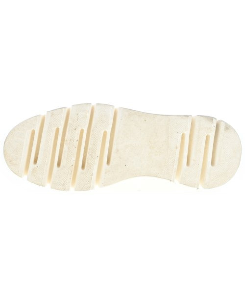 Luca Grossi รองเท้าผ้าใบ