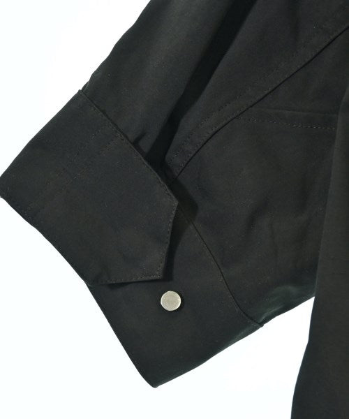 AP STUDIO เสื้อพาร์กาภูเขา