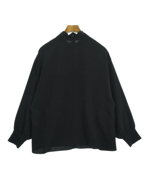 AP STUDIO เสื้อสตรี