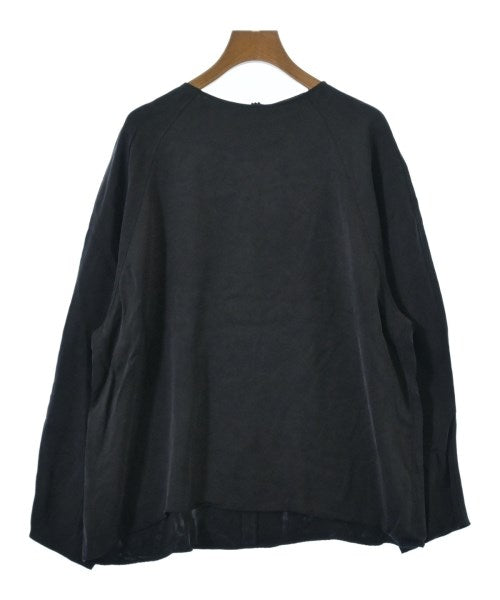 AP STUDIO เสื้อสตรี