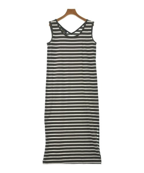 Le minor ชุดเดรส