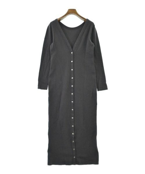 Le minor ชุดเดรส