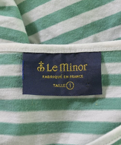 Le minor เสื้อยืด/เสื้อท็อปส์
