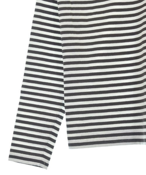 Le minor เสื้อยืด/เสื้อท็อปส์