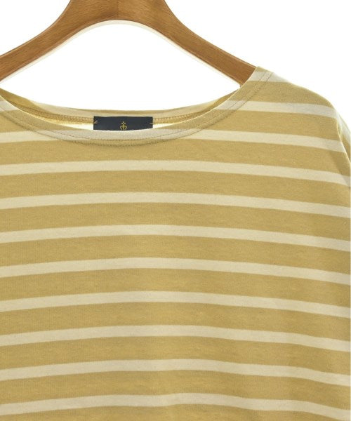 Le minor เสื้อยืด/เสื้อท็อปส์