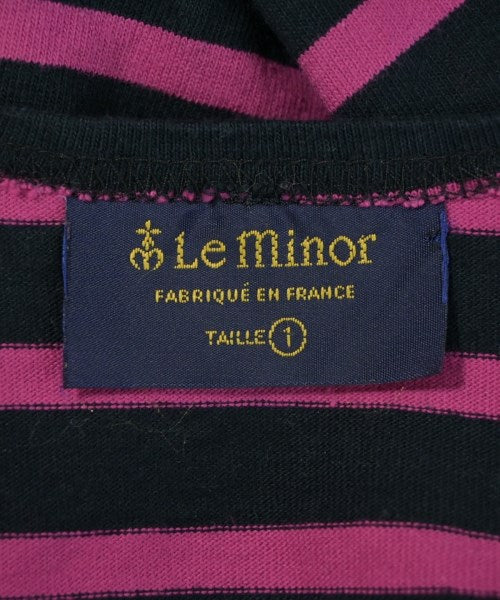 Le minor เสื้อยืด/เสื้อท็อปส์