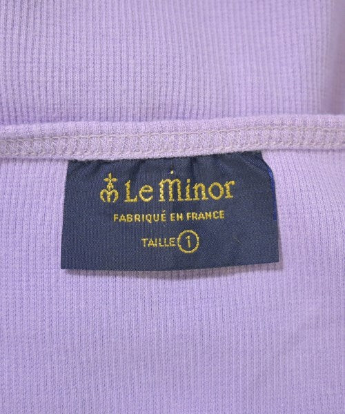 Le minor เสื้อยืด/เสื้อท็อปส์