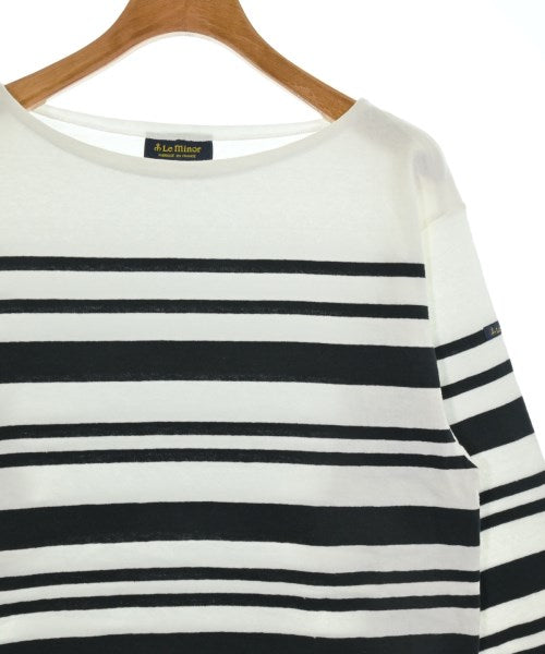Le minor เสื้อยืด/เสื้อท็อปส์
