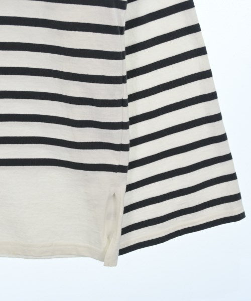 Le minor เสื้อยืด/เสื้อท็อปส์