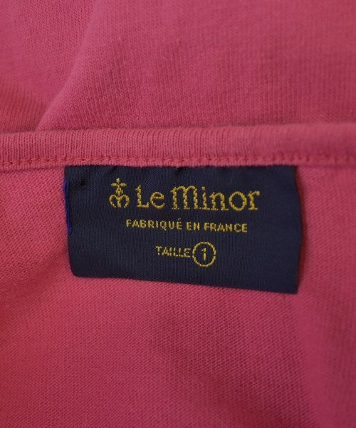 Le minor เสื้อยืด/เสื้อท็อปส์