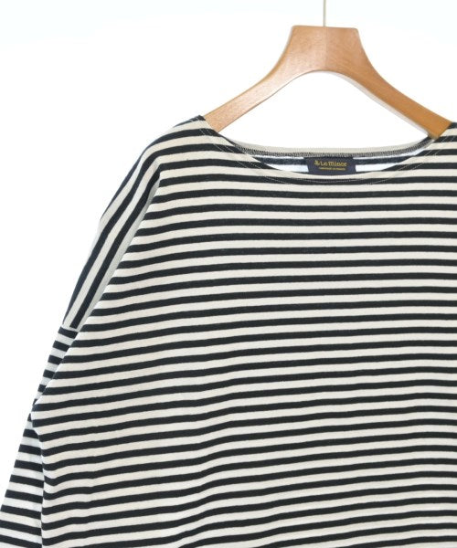 Le minor เสื้อยืด/เสื้อท็อปส์