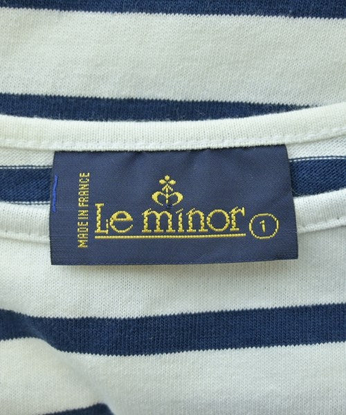 Le minor เสื้อยืด/เสื้อท็อปส์